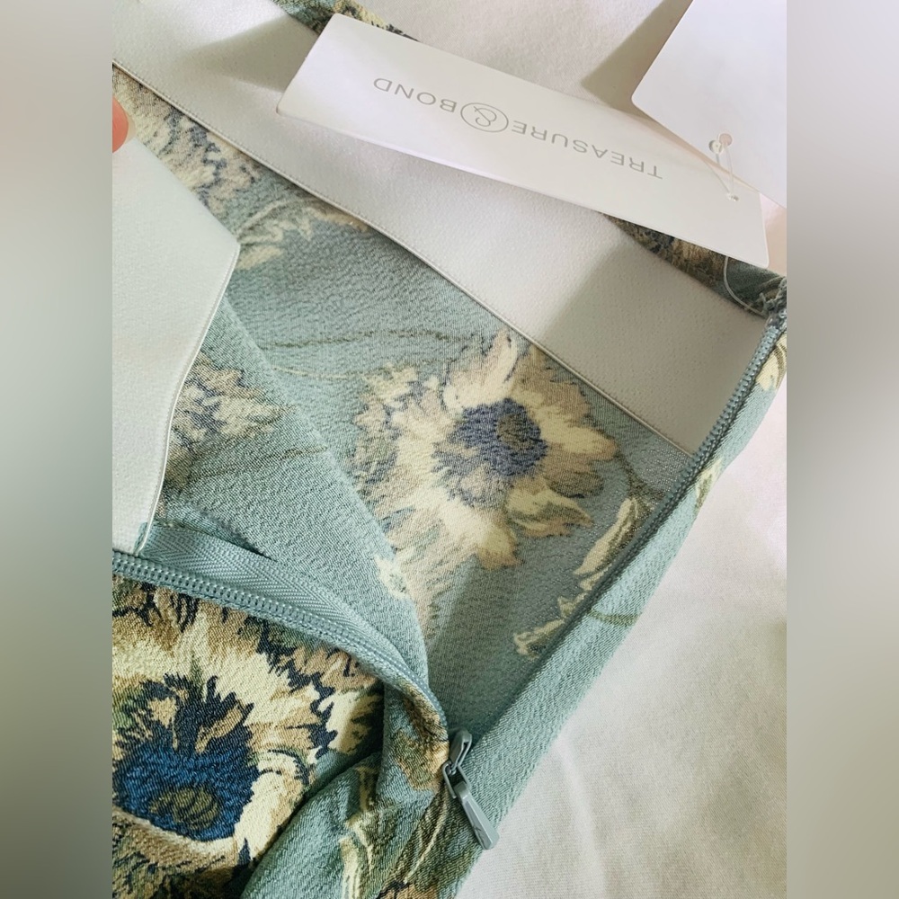 Maxi Skirt by Treasure & Bond Floral Blue and Cream - Picture 5 of 11